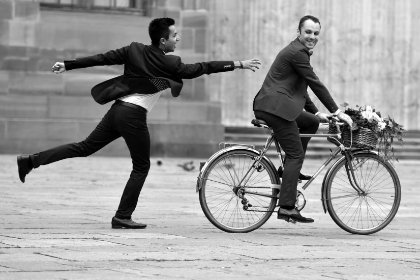 mariage gay strasbourg, séance engagement, vélo