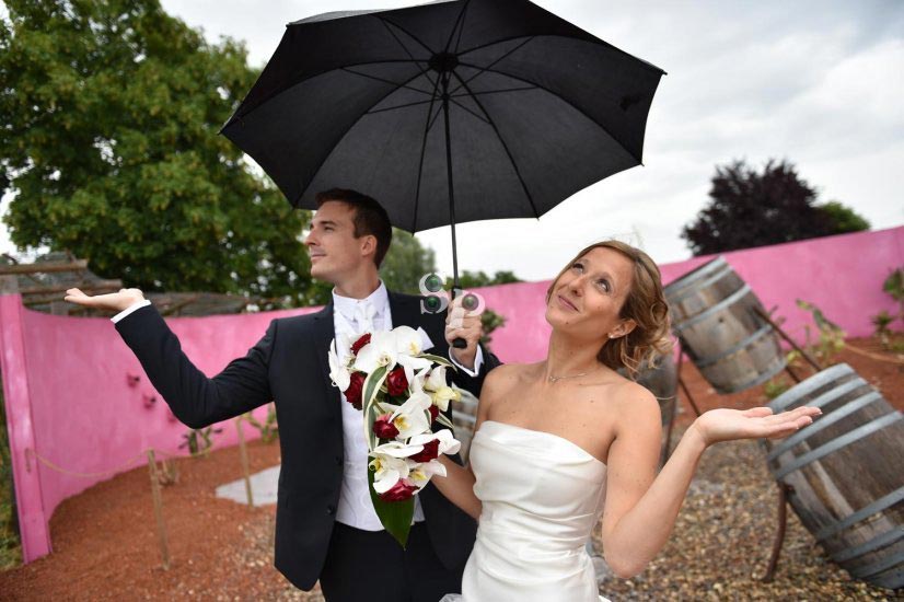 mariage sous la pluie
