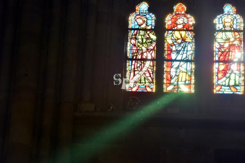http://www.strasbourgphoto.com/wp-content/gallery/rayon-vert/rayonvert-(2).jpg