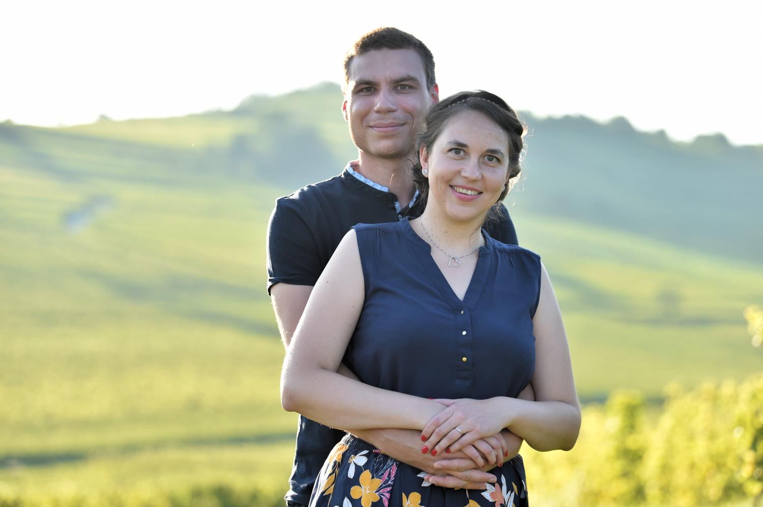 photos de couple dans les vignes d'Alsace