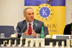 Garry Kasparov au Parlement Européen 14.02.2012